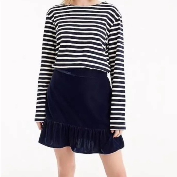 J. Crew Dresses & Skirts - J.Crew Sz M Velvet Skirt EUC